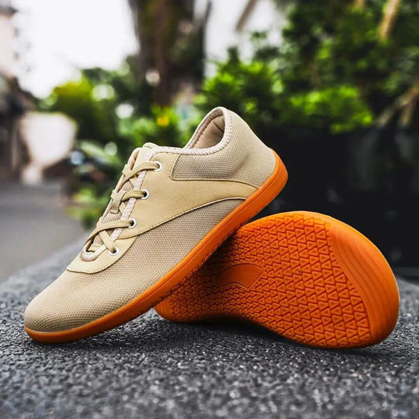 Lyraxs| Caleb Lightweight Trainers