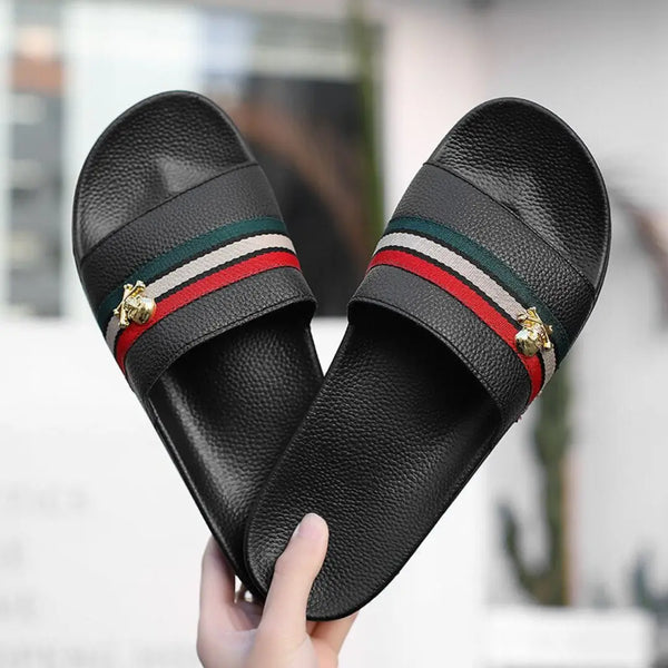 Emery_Prestige_Urban_Slides_Black_Front_FlatLay_600x600.jpg