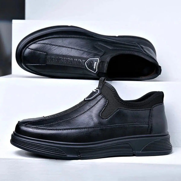 Lyraxs| Ronan Axis Sneakers